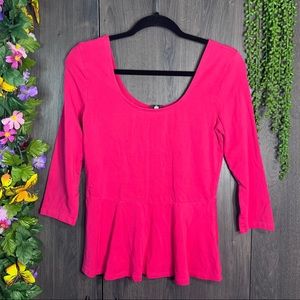 ,🌼3/$30🌼Express Pink Peplum Scoop Neck Top Size Medium